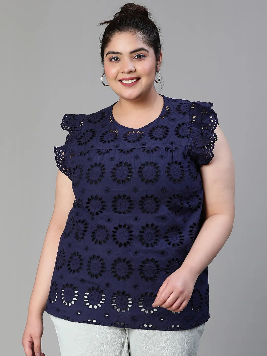 Women plus size schiffli round neck petal sleeve blue cotton top